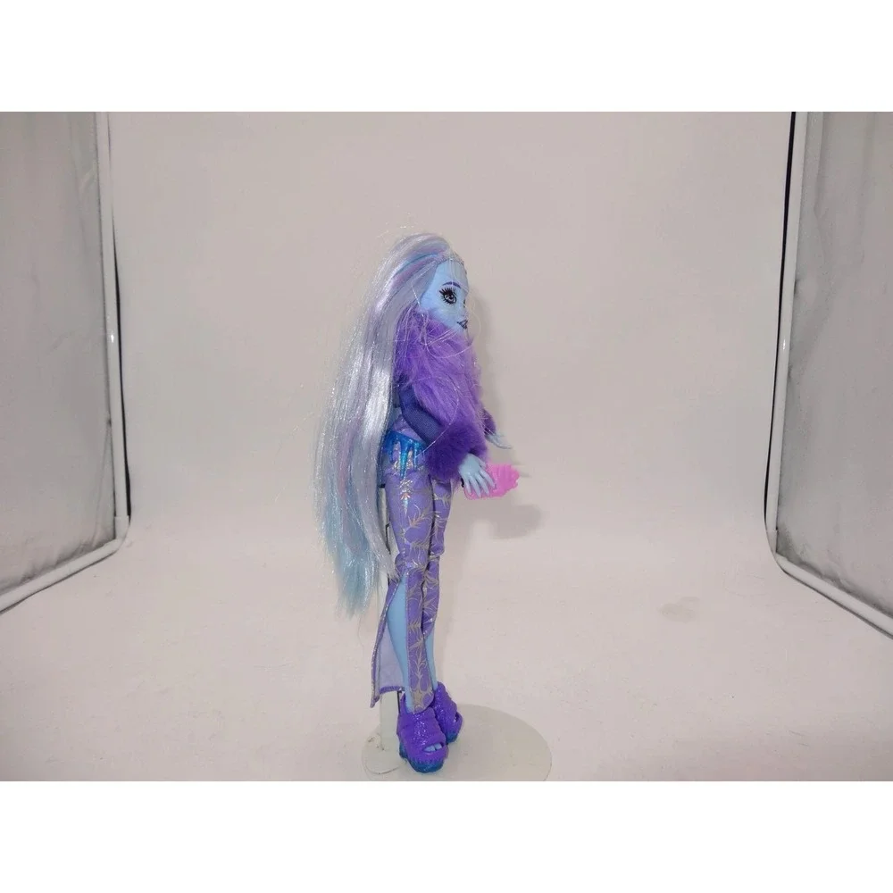 Monster High Doll, Abbey Bominable Yeti with Pet‎ Mammoth Tundra